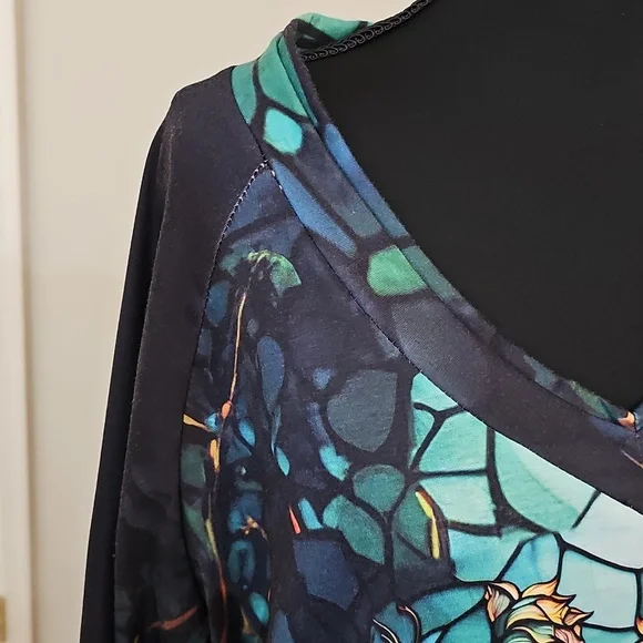 Top - Picture 8 of 14